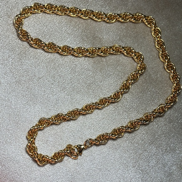 Double crossed unisex Gold chain necklace from Italy - Picture 2 of 4